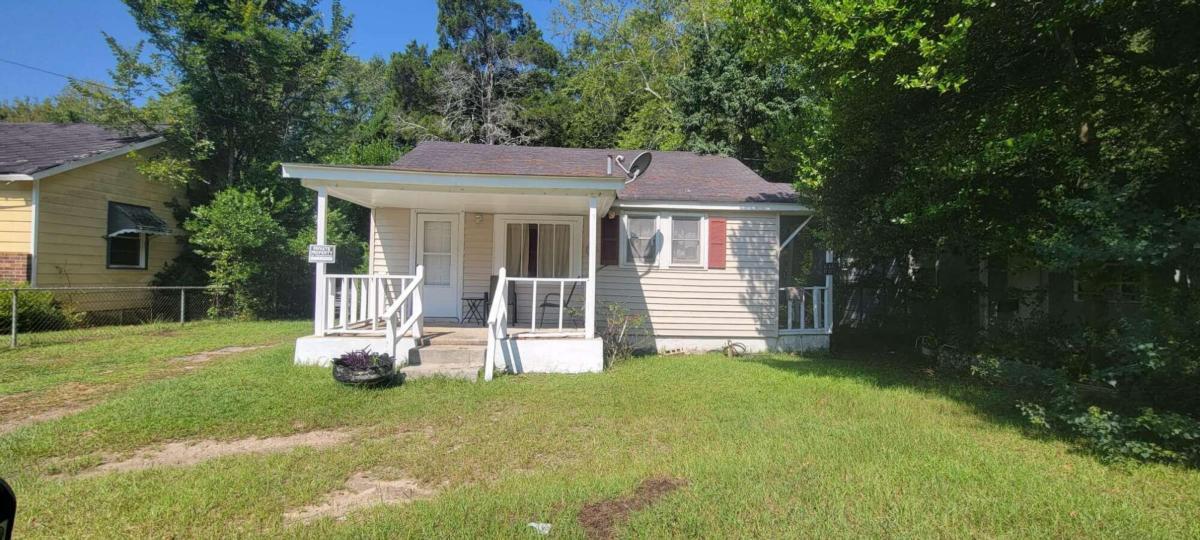 1559 Wellworth Avenue Macon GA 31204