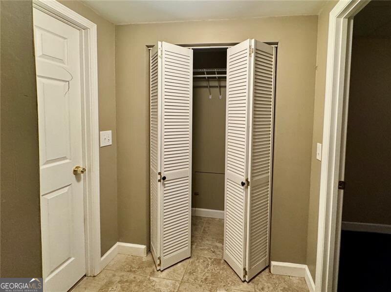 944 Bramble Oak Court Powder Springs GA 30127