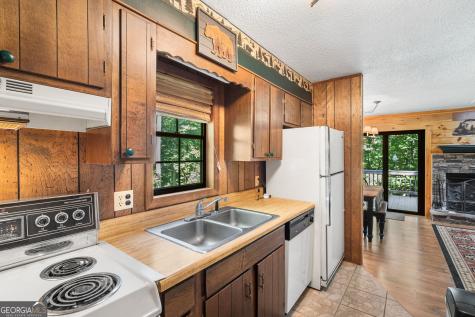 231 Dogwood Circle Hayesville NC 28904