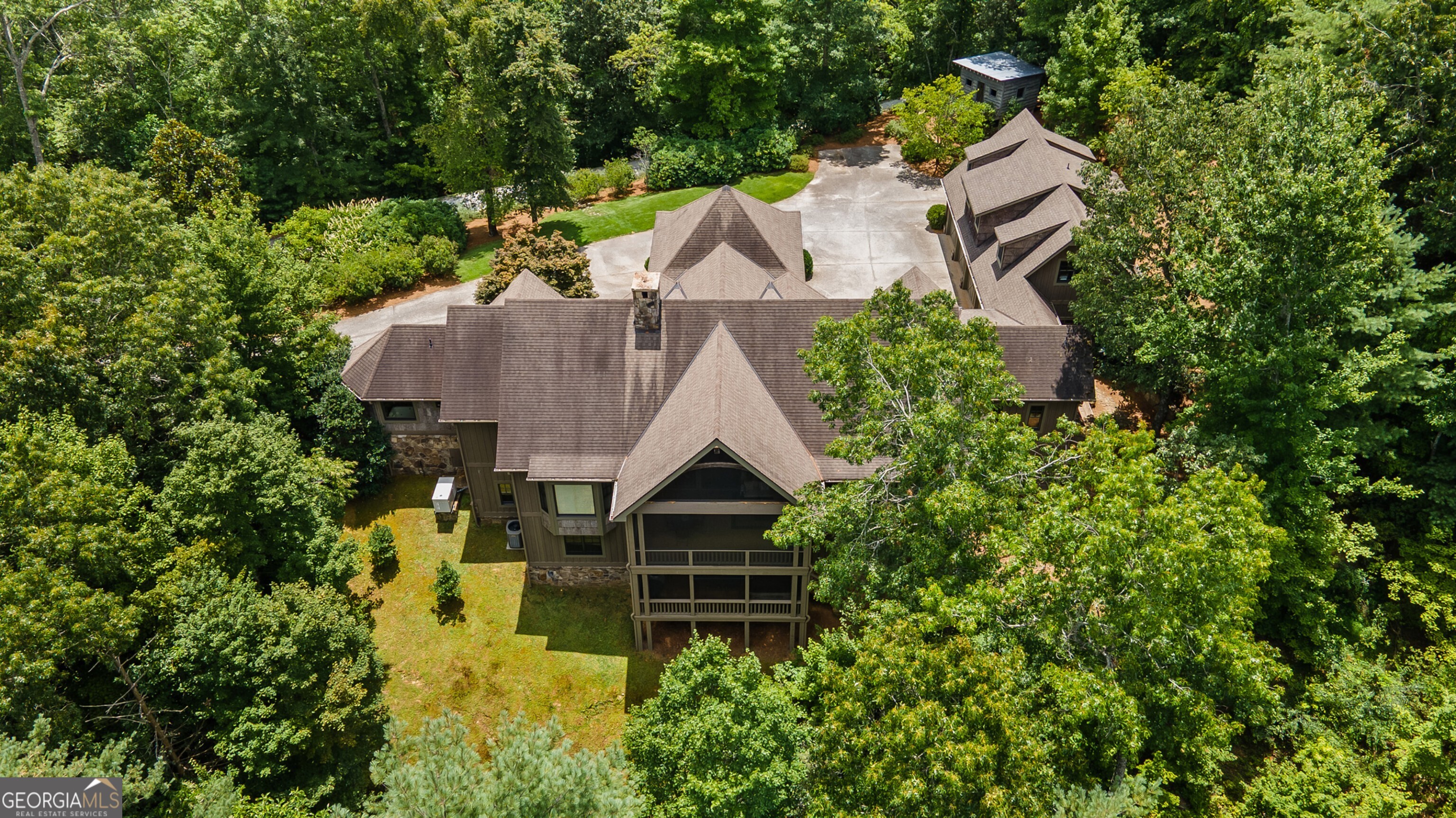 518 Grizzly Ridge Road Lakemont GA 30552