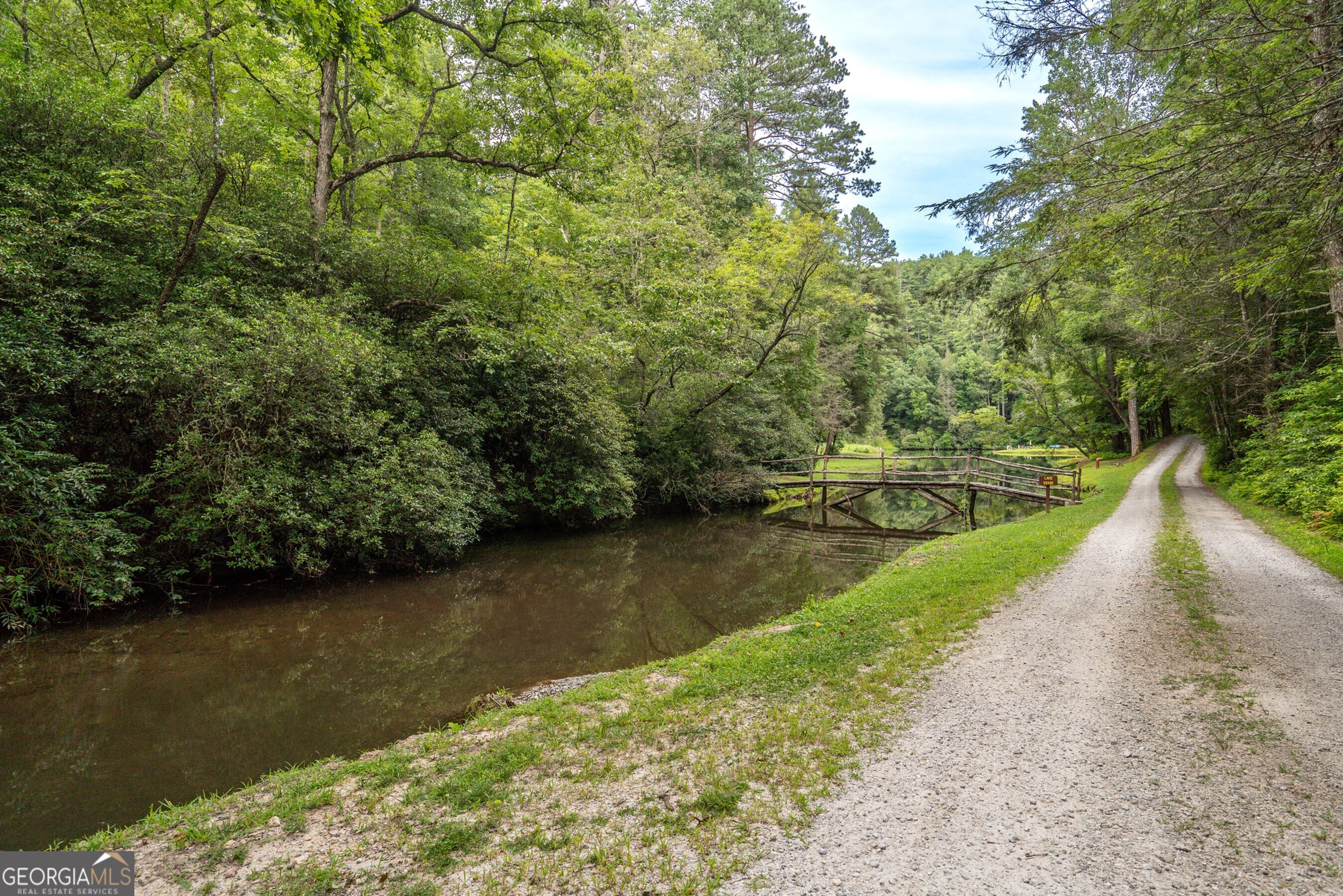 518 Grizzly Ridge Road Lakemont GA 30552