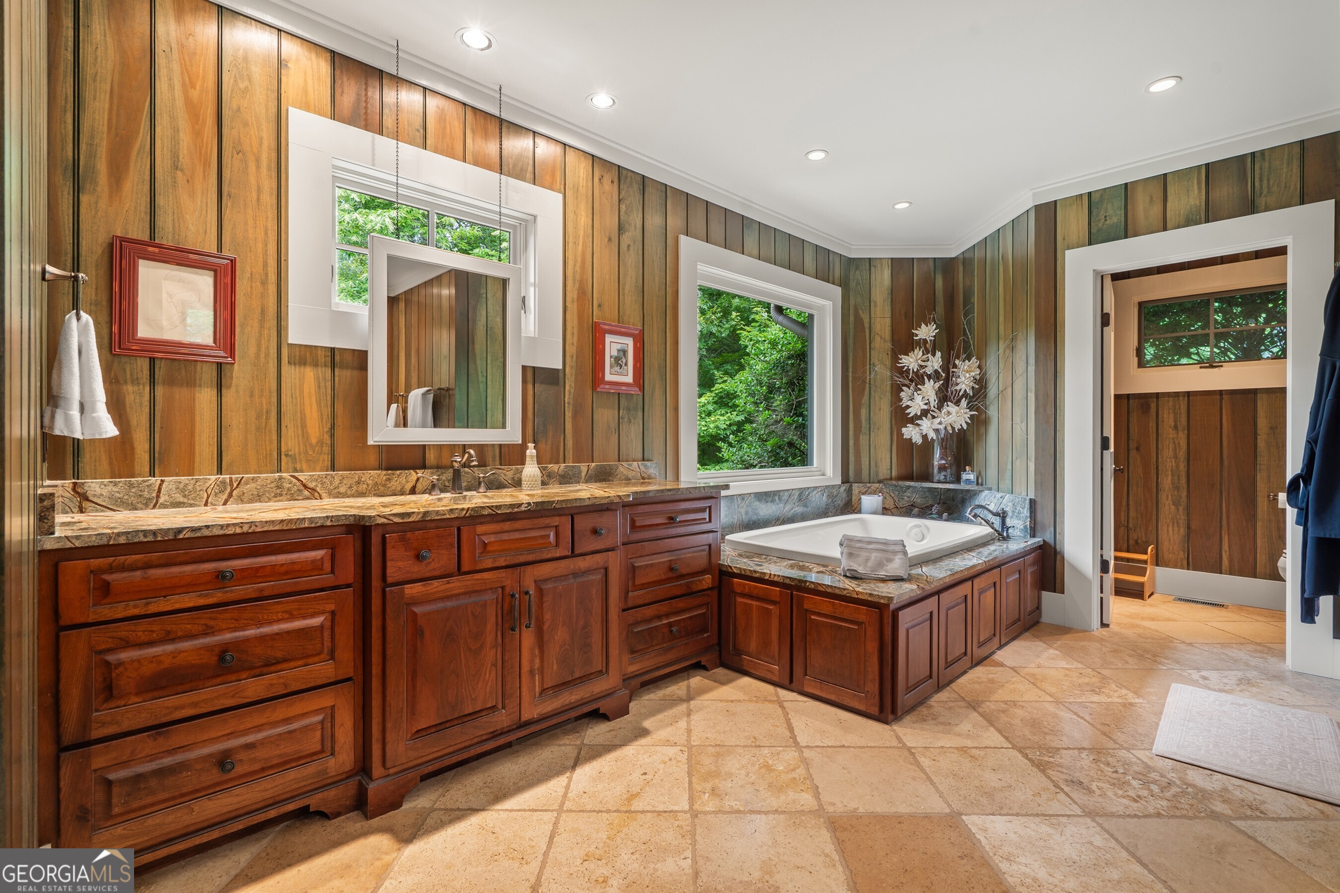 518 Grizzly Ridge Road Lakemont GA 30552