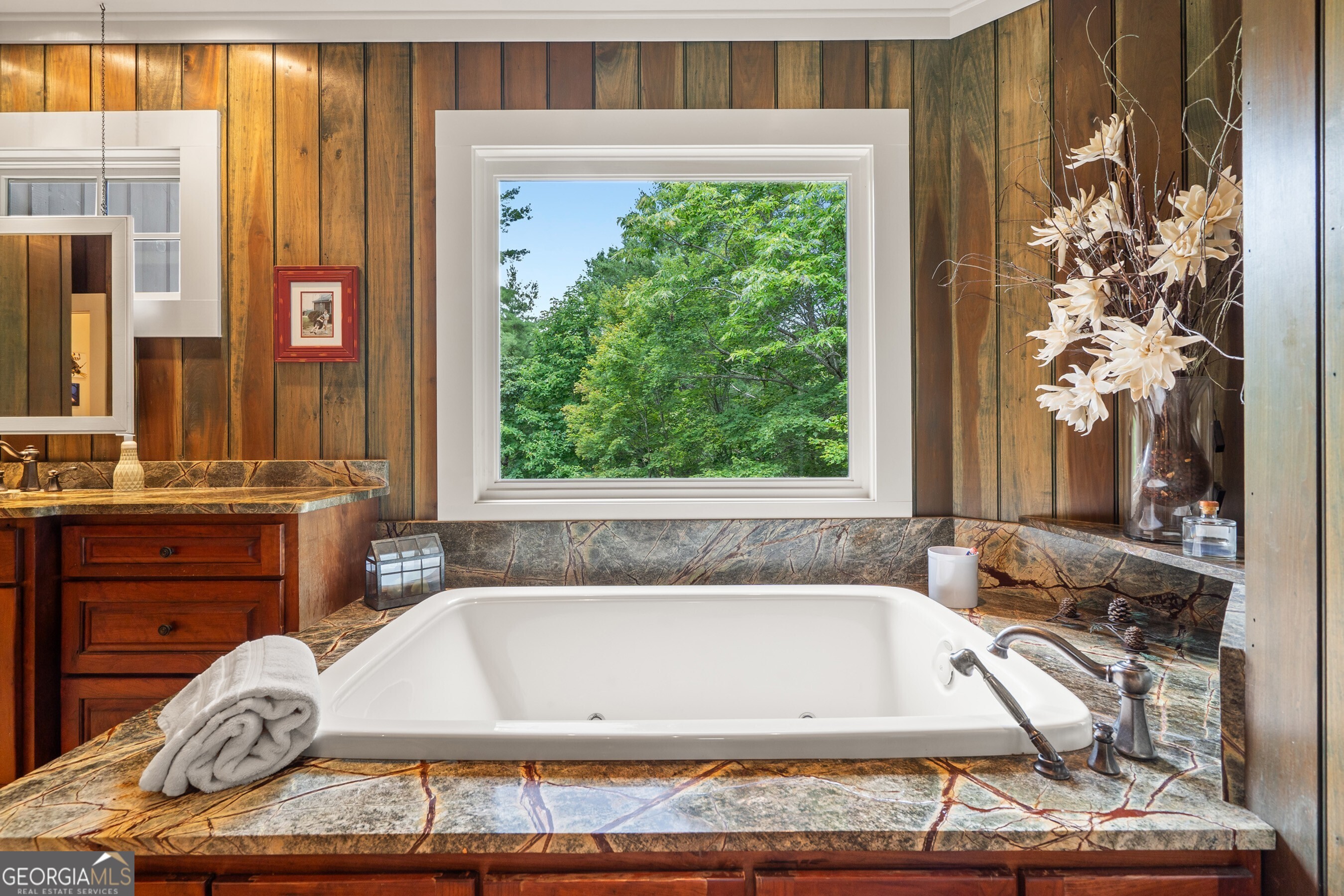 518 Grizzly Ridge Road Lakemont GA 30552
