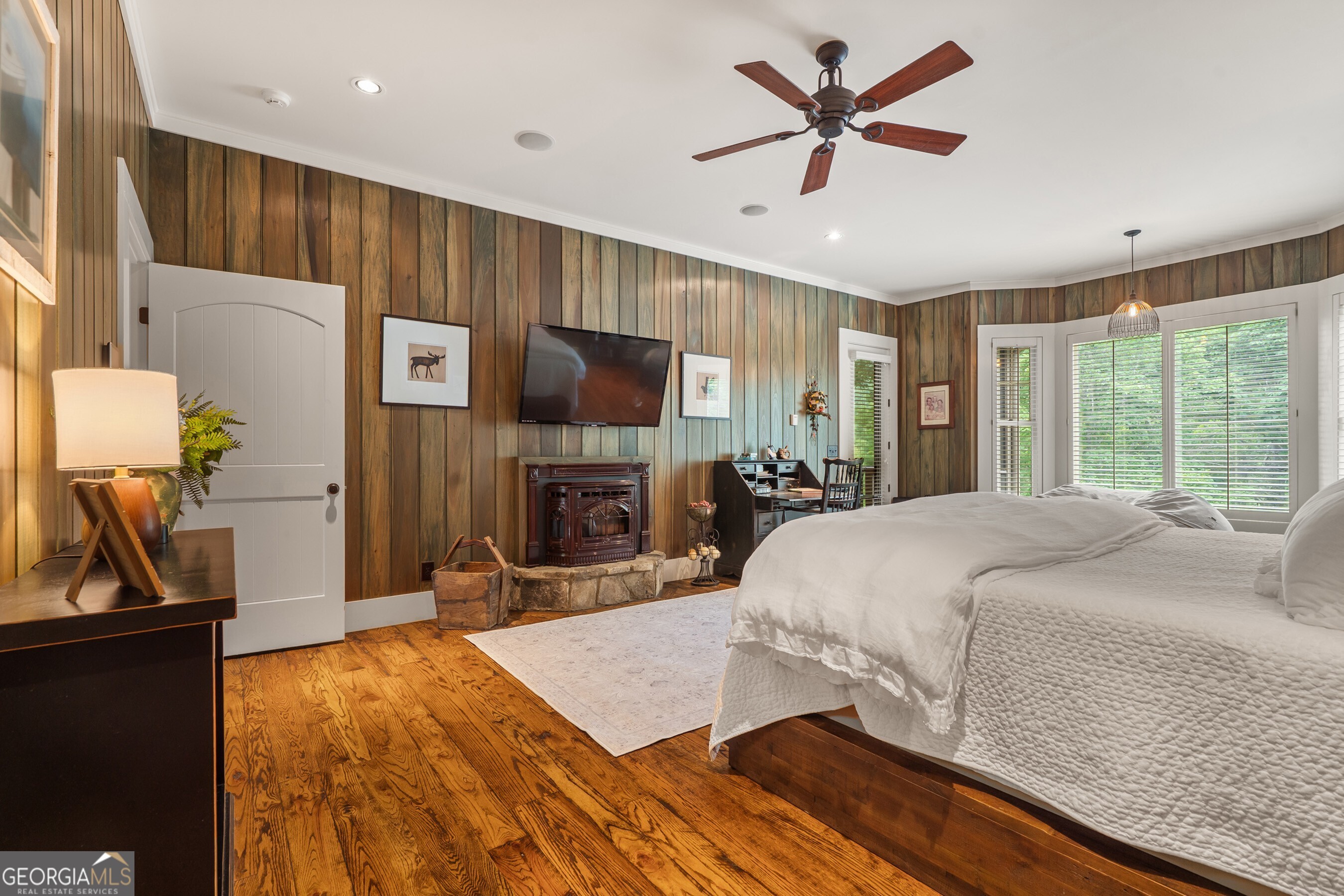 518 Grizzly Ridge Road Lakemont GA 30552