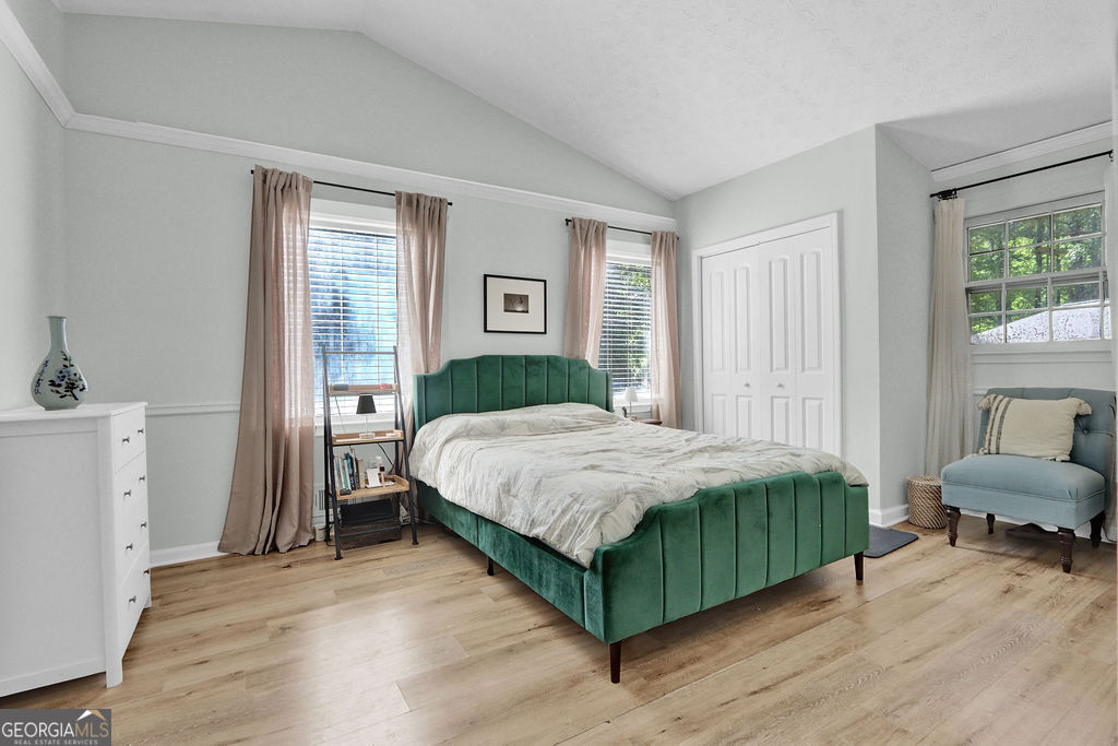 557 Rue Montaigne Stone Mountain GA 30083