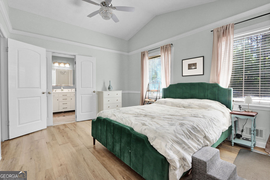 557 Rue Montaigne Stone Mountain GA 30083