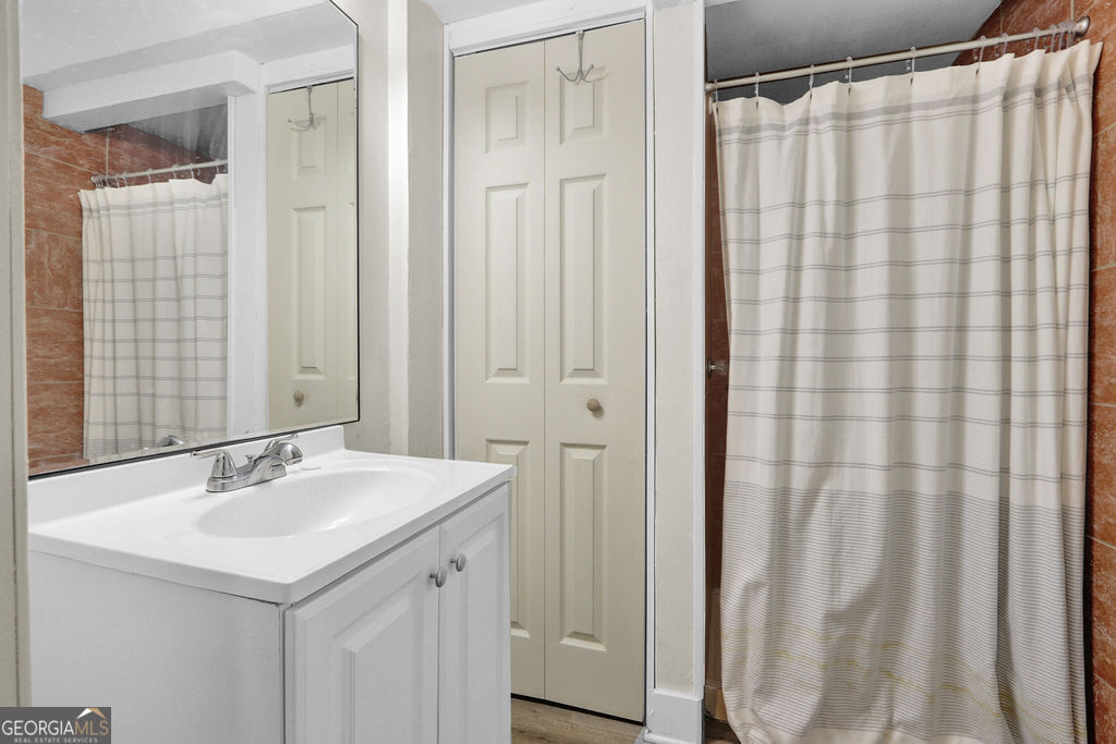 557 Rue Montaigne Stone Mountain GA 30083
