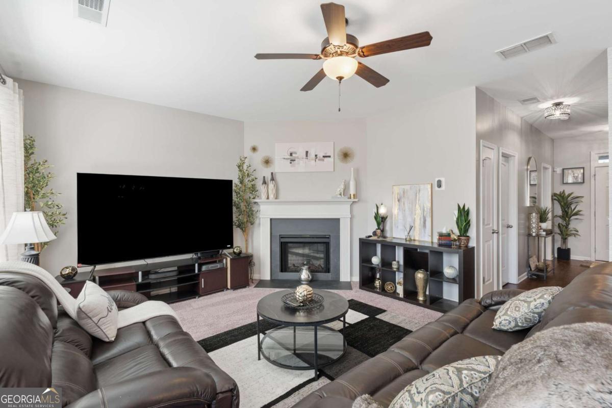 4065 Mcclendon Way Rex GA 30273