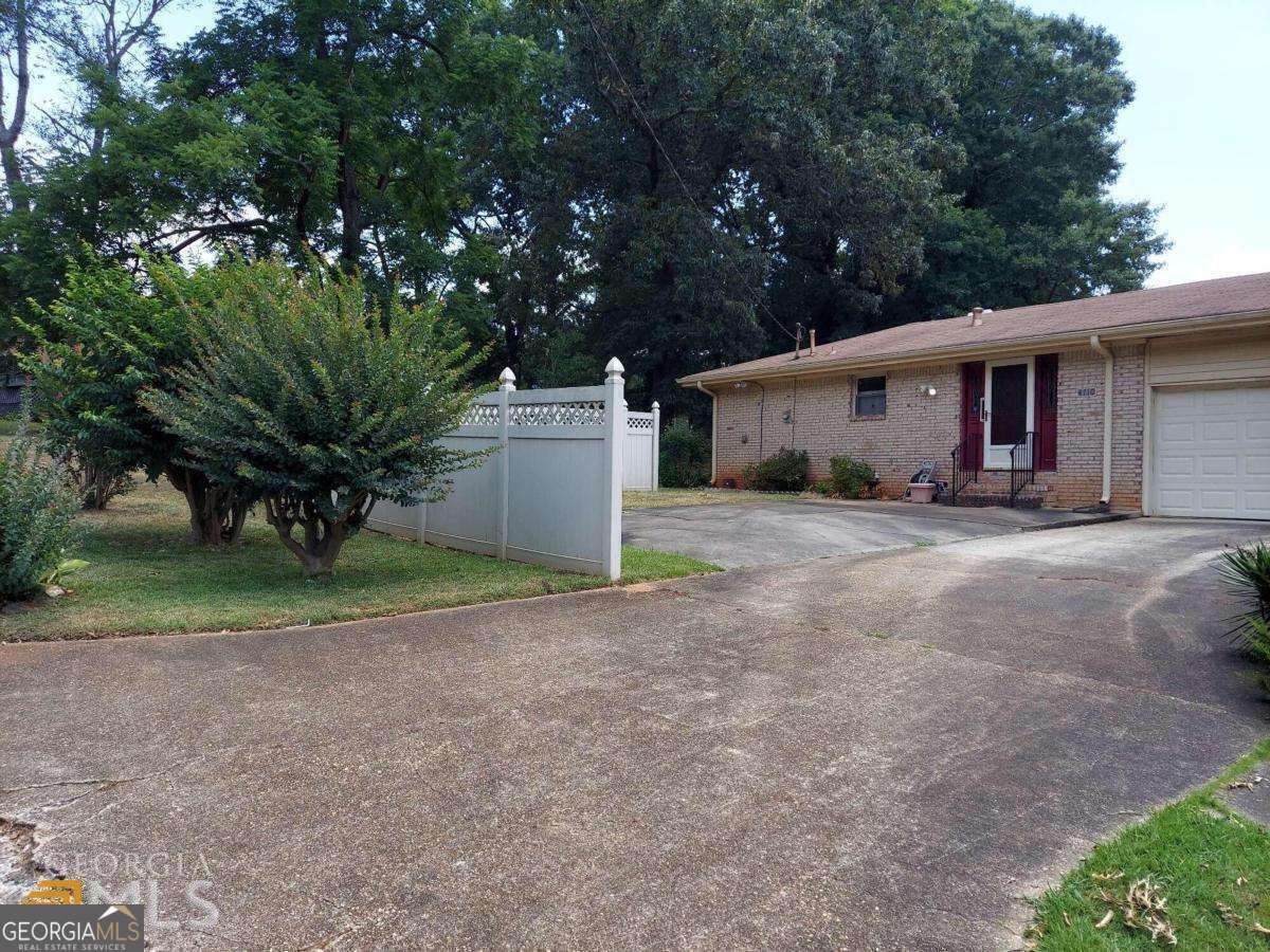 4710 Riverwood Circle Decatur GA 30035