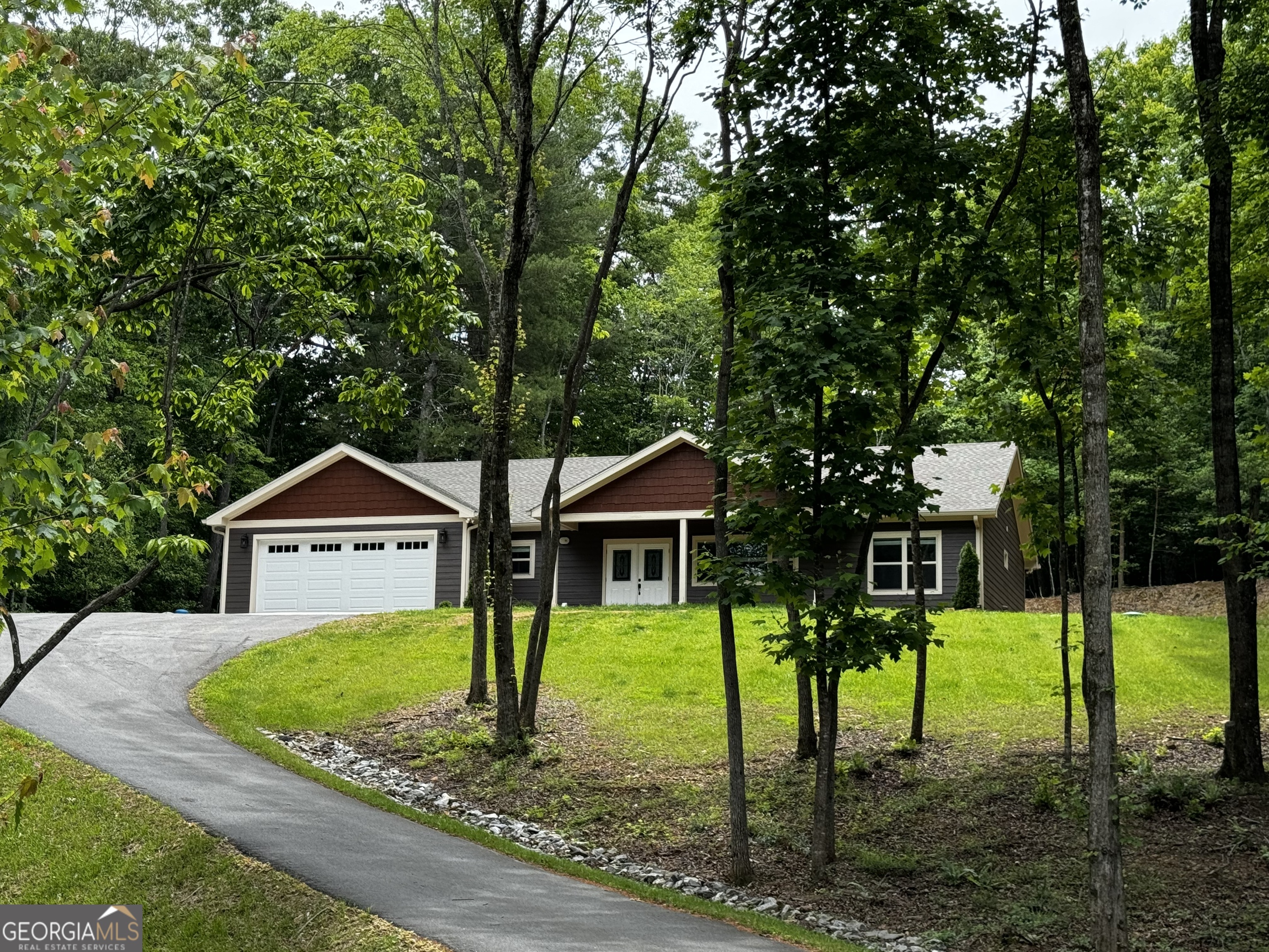 212 Oxford Trail Blairsville GA 30512