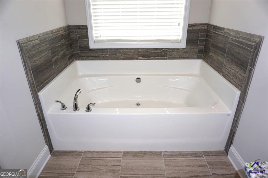 121 Bluecoat Trail Byron GA 31008