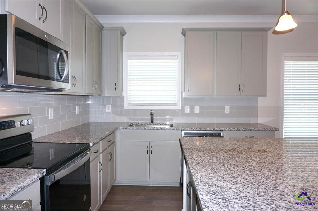 121 Bluecoat Trail Byron GA 31008