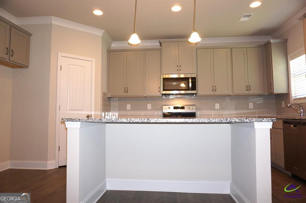 121 Bluecoat Trail Byron GA 31008