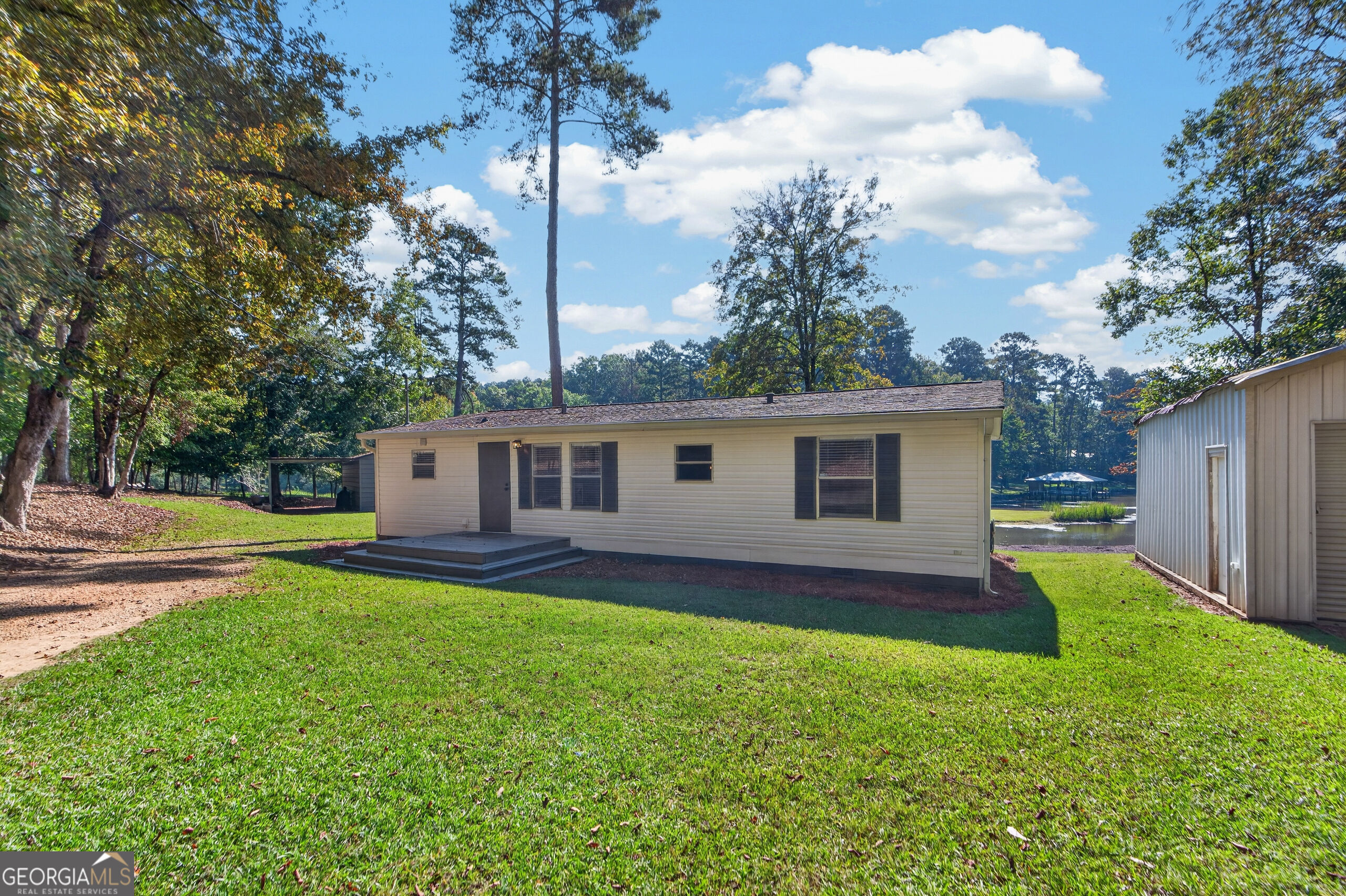182 De Jarnette Road Eatonton GA 31024