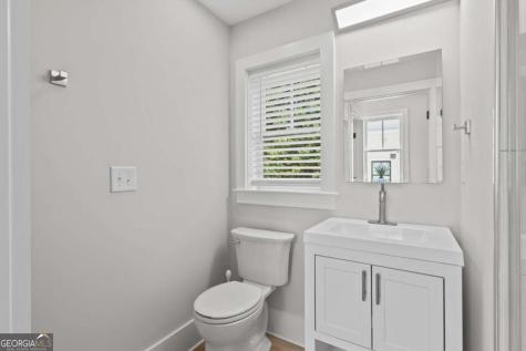184 W Jarrard St Unit 2 Cleveland GA 30528