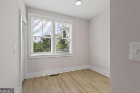 184 W Jarrard St Unit 2 Cleveland GA 30528