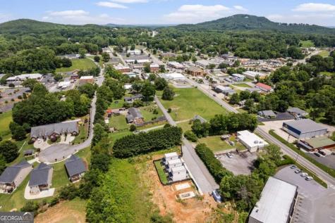 184 W Jarrard St Unit 2 Cleveland GA 30528