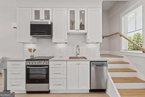 184 W Jarrard St Unit 2 Cleveland GA 30528
