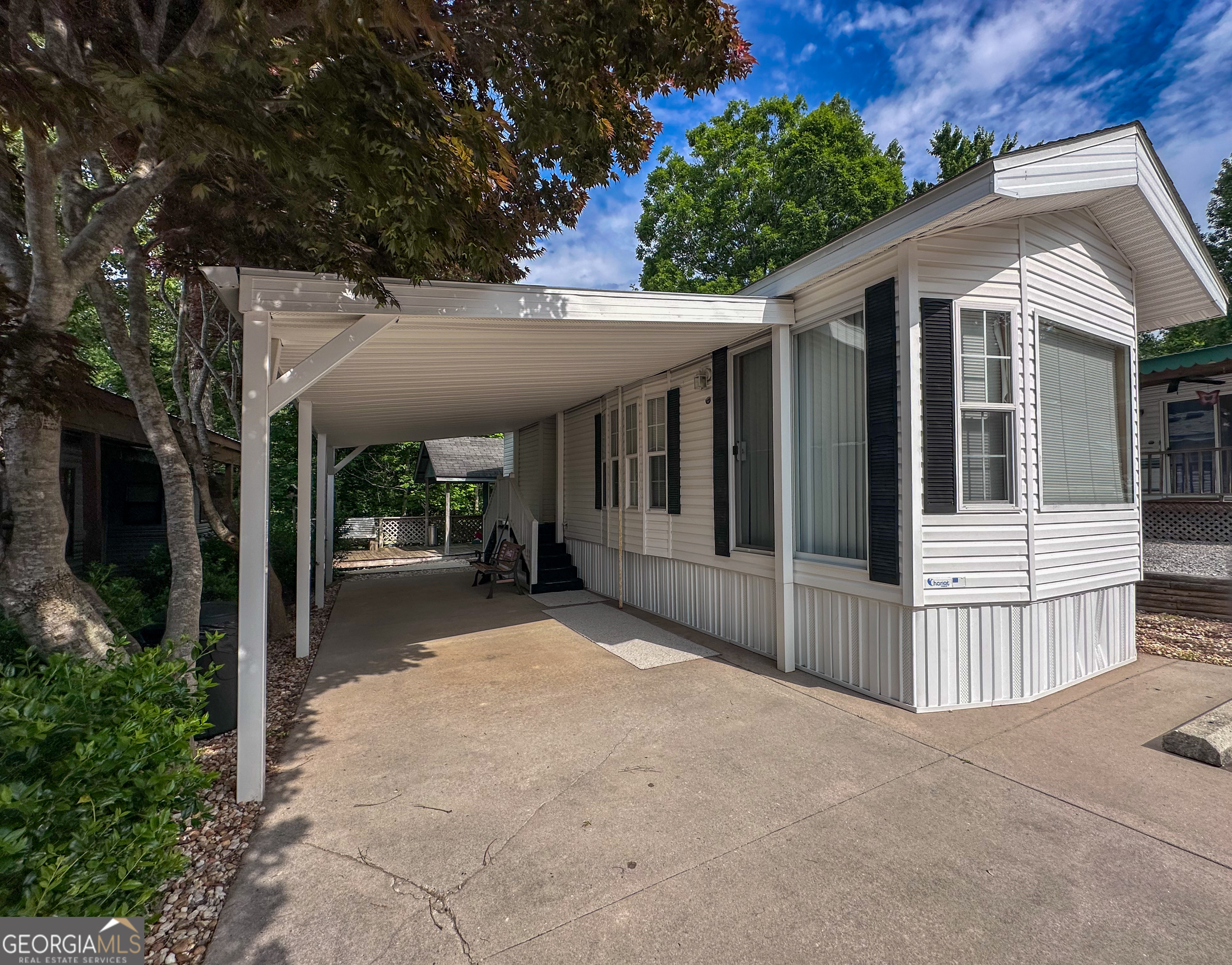 68 Nomad Trail Cleveland GA 30528