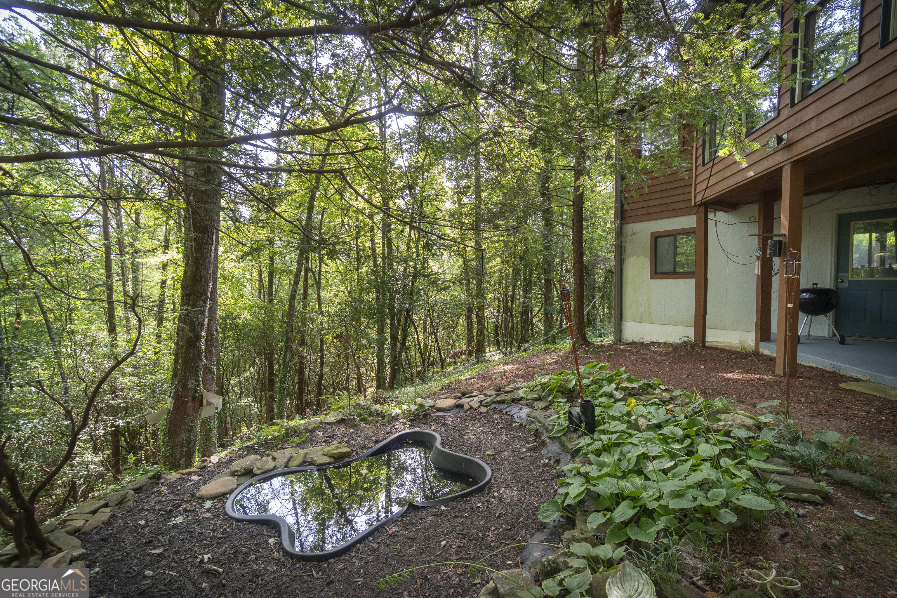 7869 Highway 75 Alt Helen GA 30545