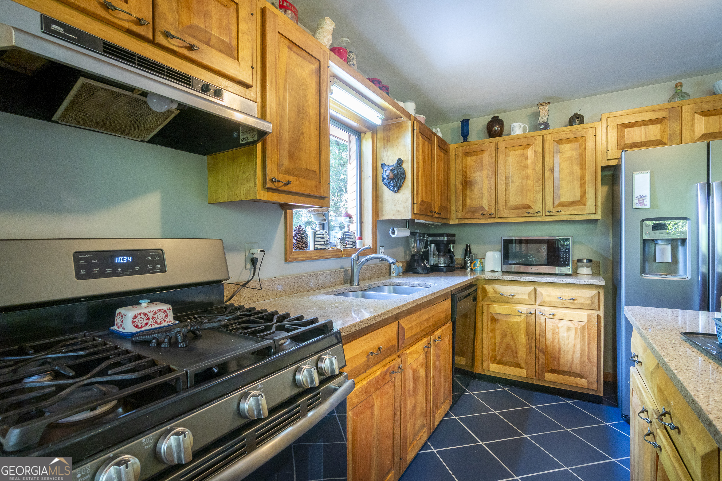 7869 Highway 75 Alt Helen GA 30545