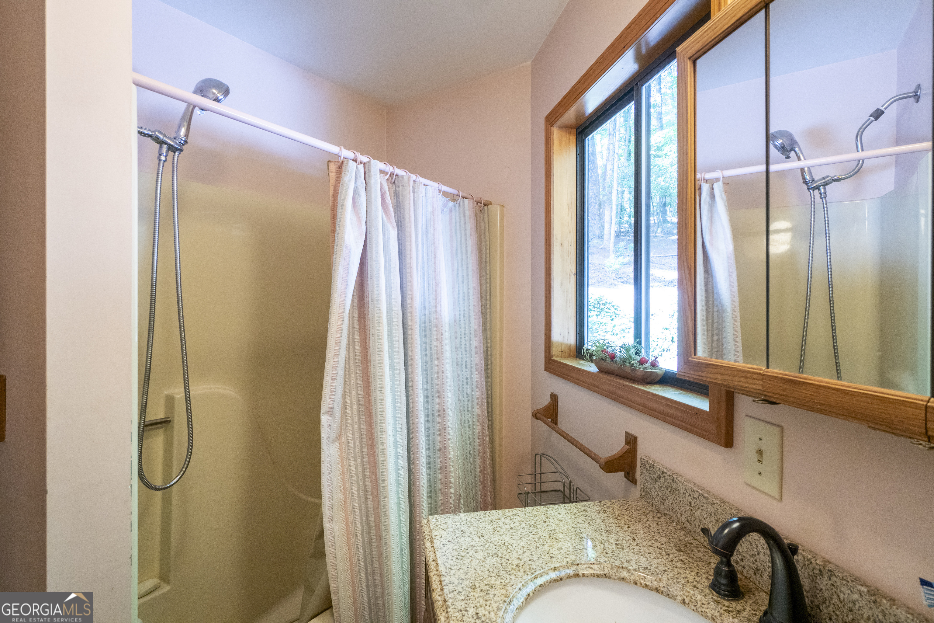 7869 Highway 75 Alt Helen GA 30545