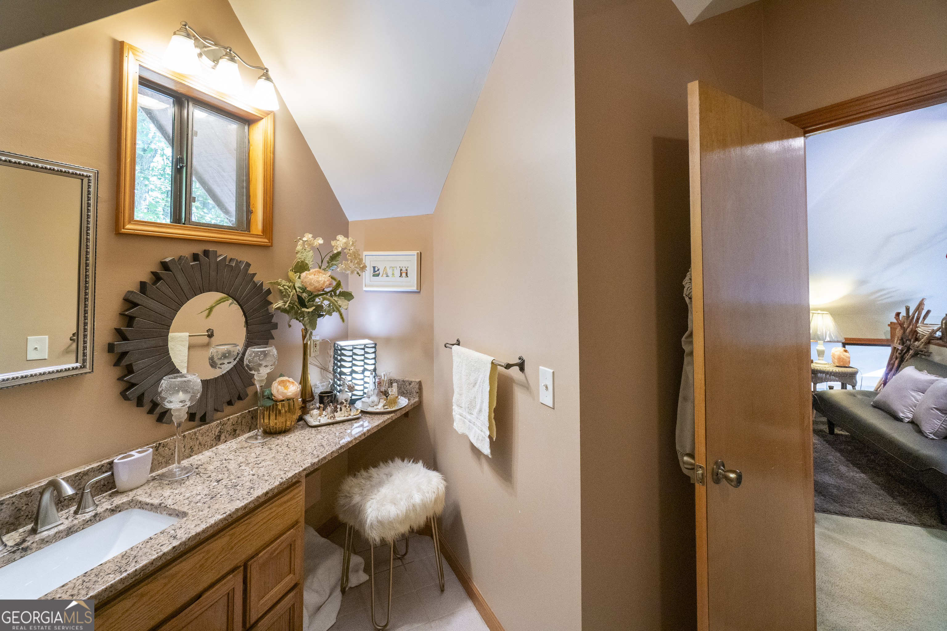 7869 Highway 75 Alt Helen GA 30545