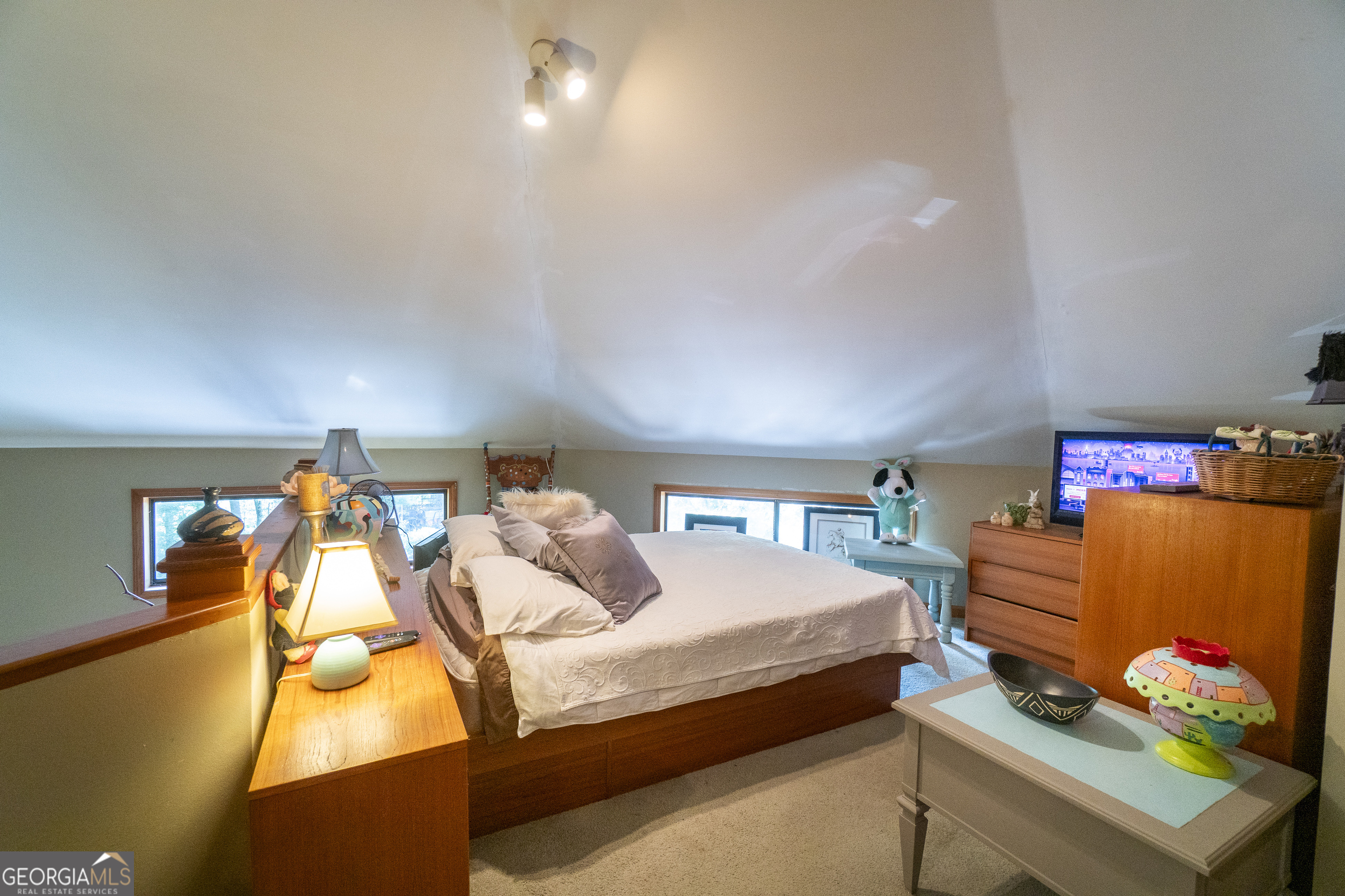 7869 Highway 75 Alt Helen GA 30545