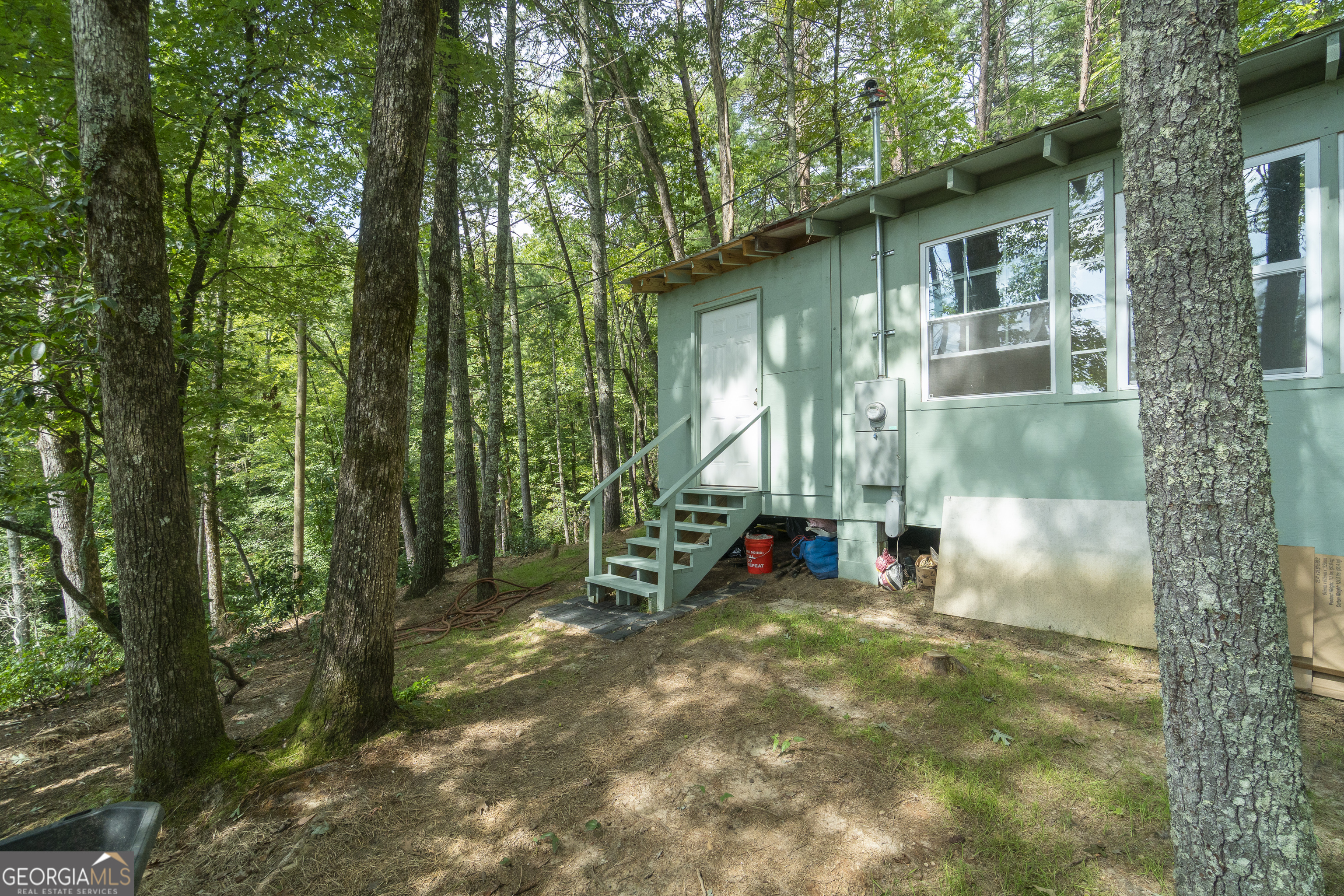 7869 Highway 75 Alt Helen GA 30545