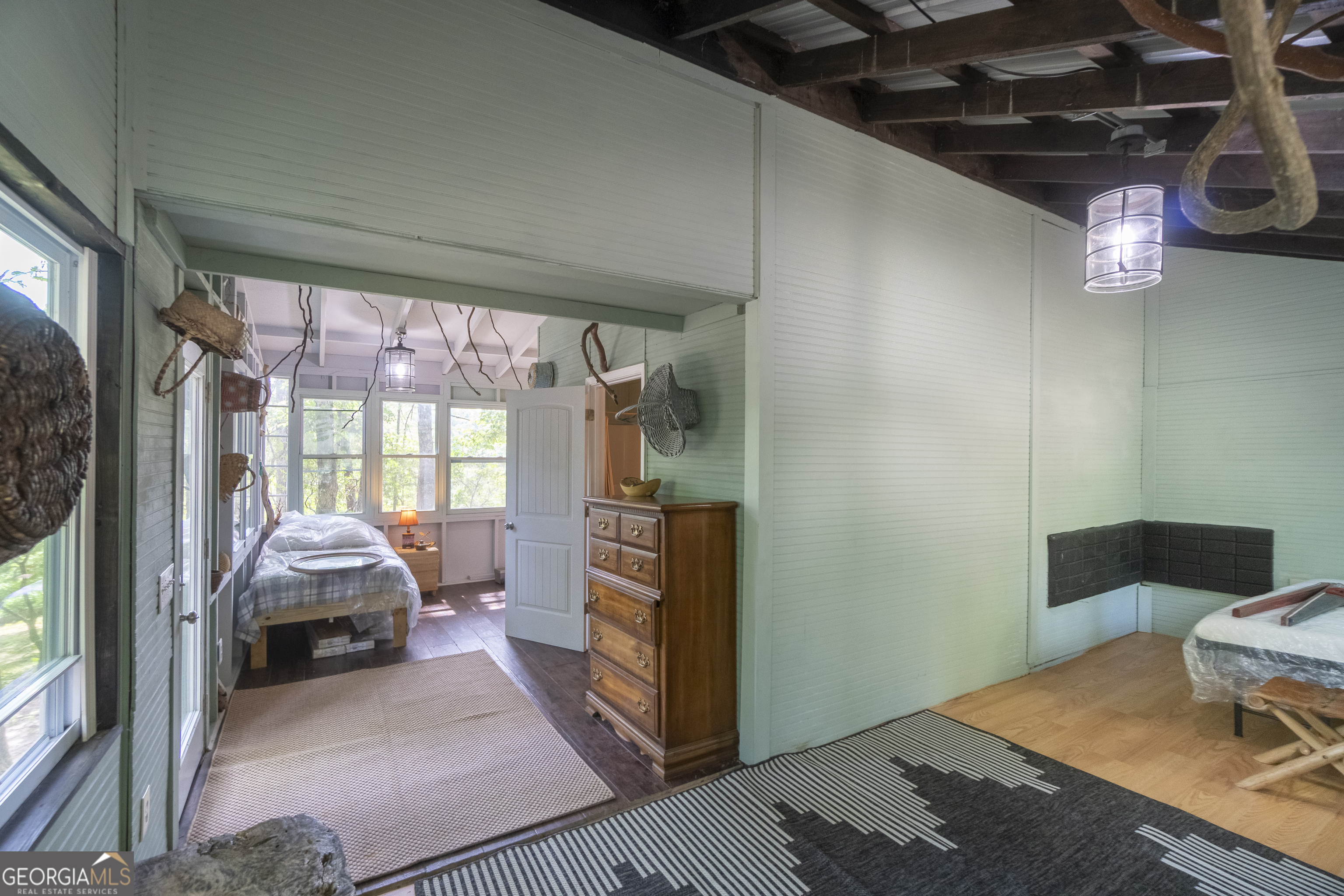 7869 Highway 75 Alt Helen GA 30545