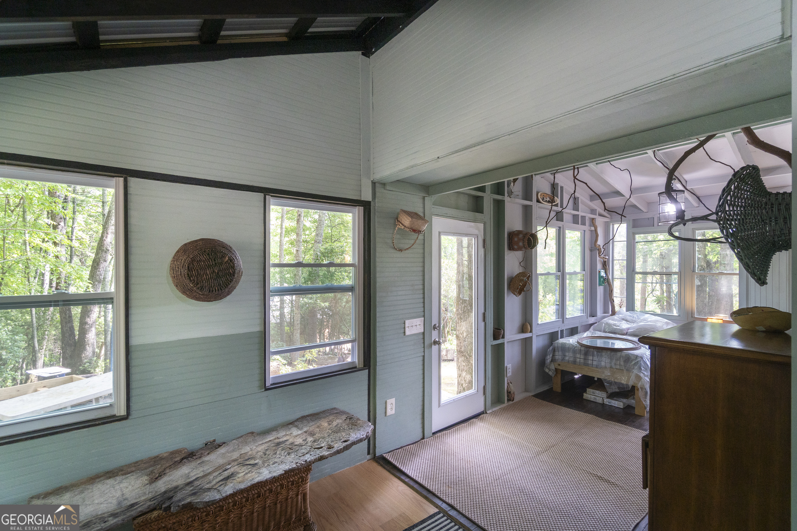 7869 Highway 75 Alt Helen GA 30545