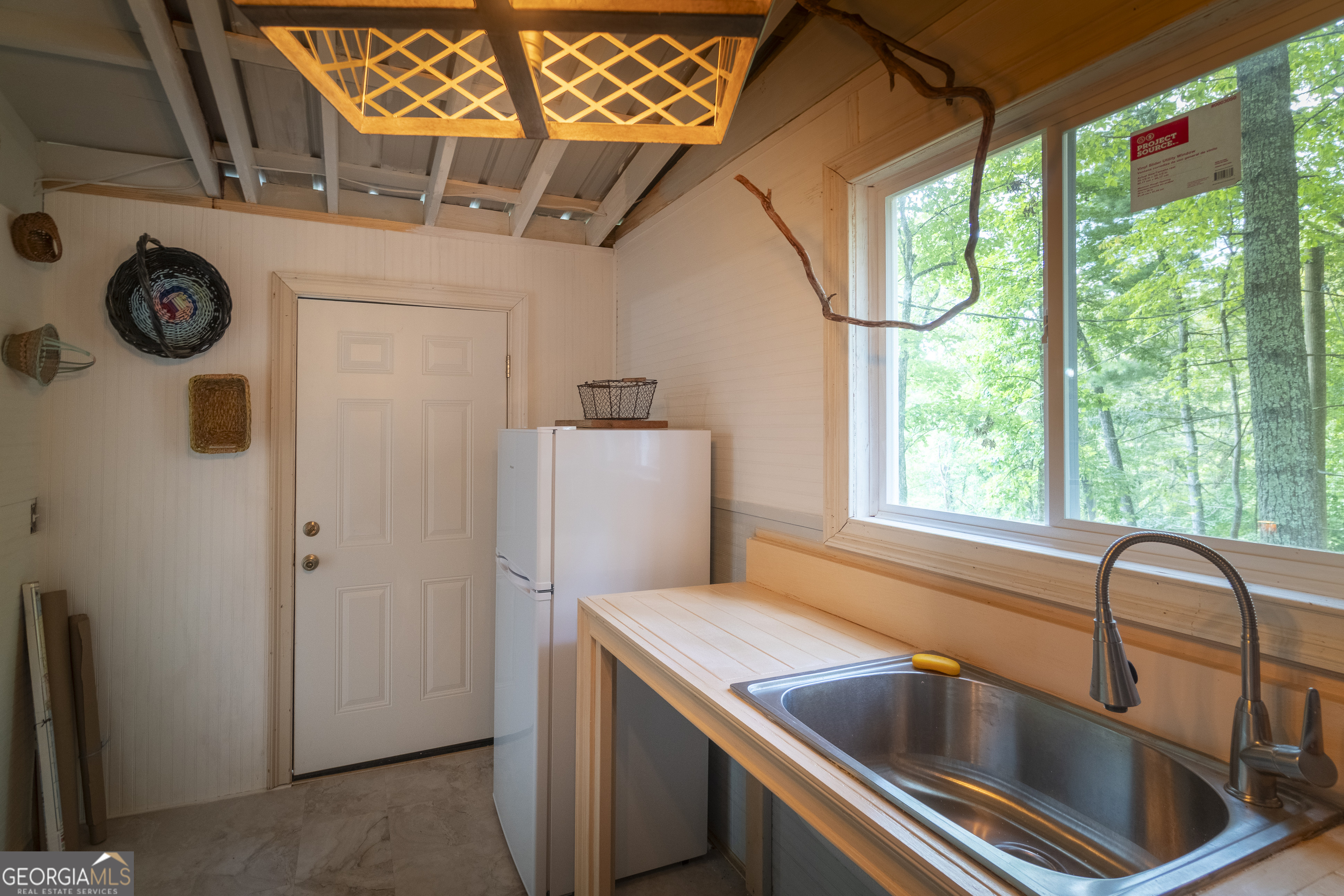 7869 Highway 75 Alt Helen GA 30545