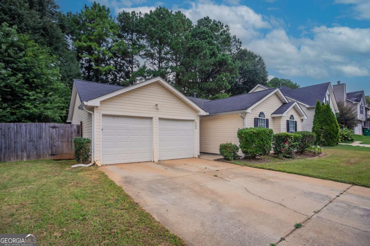 6384 Stonebridge Creek Lane Lithonia GA 30058
