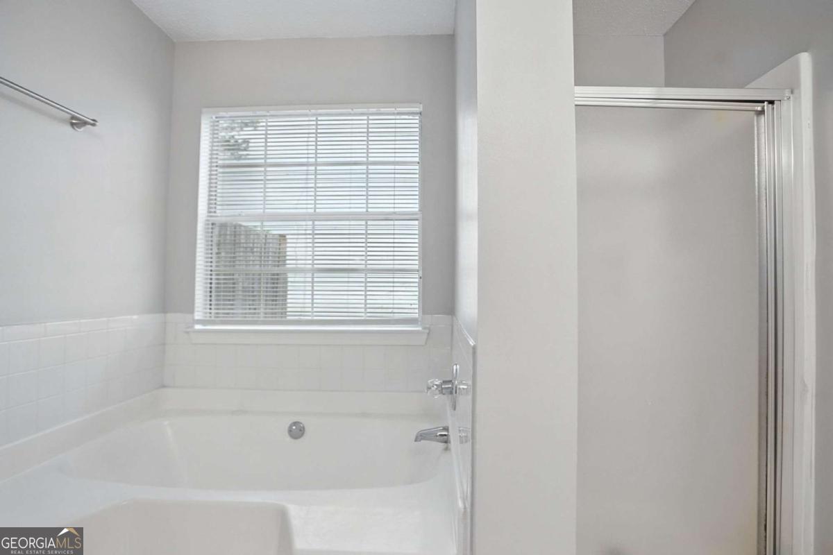 6384 Stonebridge Creek Lane Lithonia GA 30058