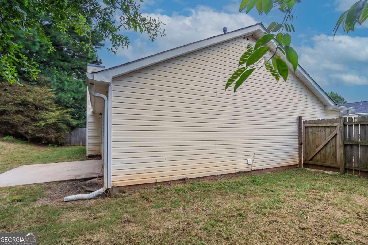 6384 Stonebridge Creek Lane Lithonia GA 30058