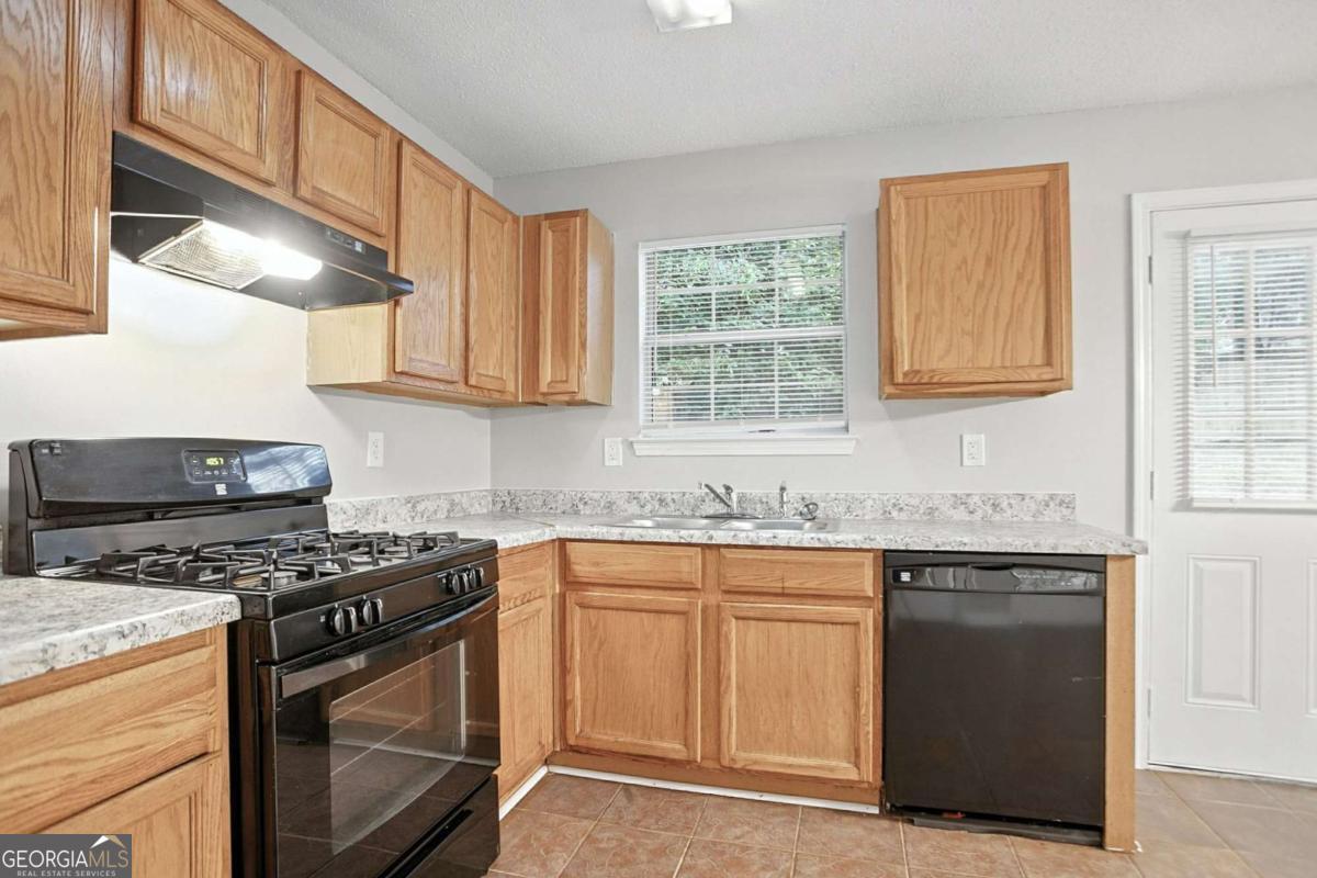 6384 Stonebridge Creek Lane Lithonia GA 30058