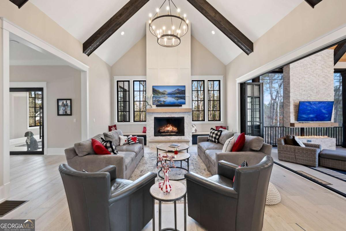 761 Woodvale Point Suwanee GA 30024
