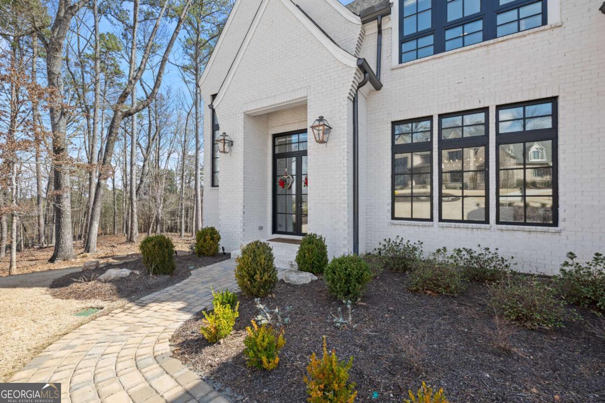 761 Woodvale Point Suwanee GA 30024