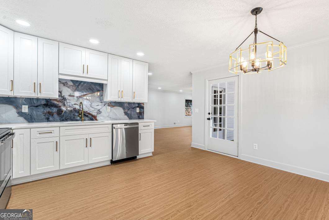 1039 River Bend Court Riverdale GA 30296