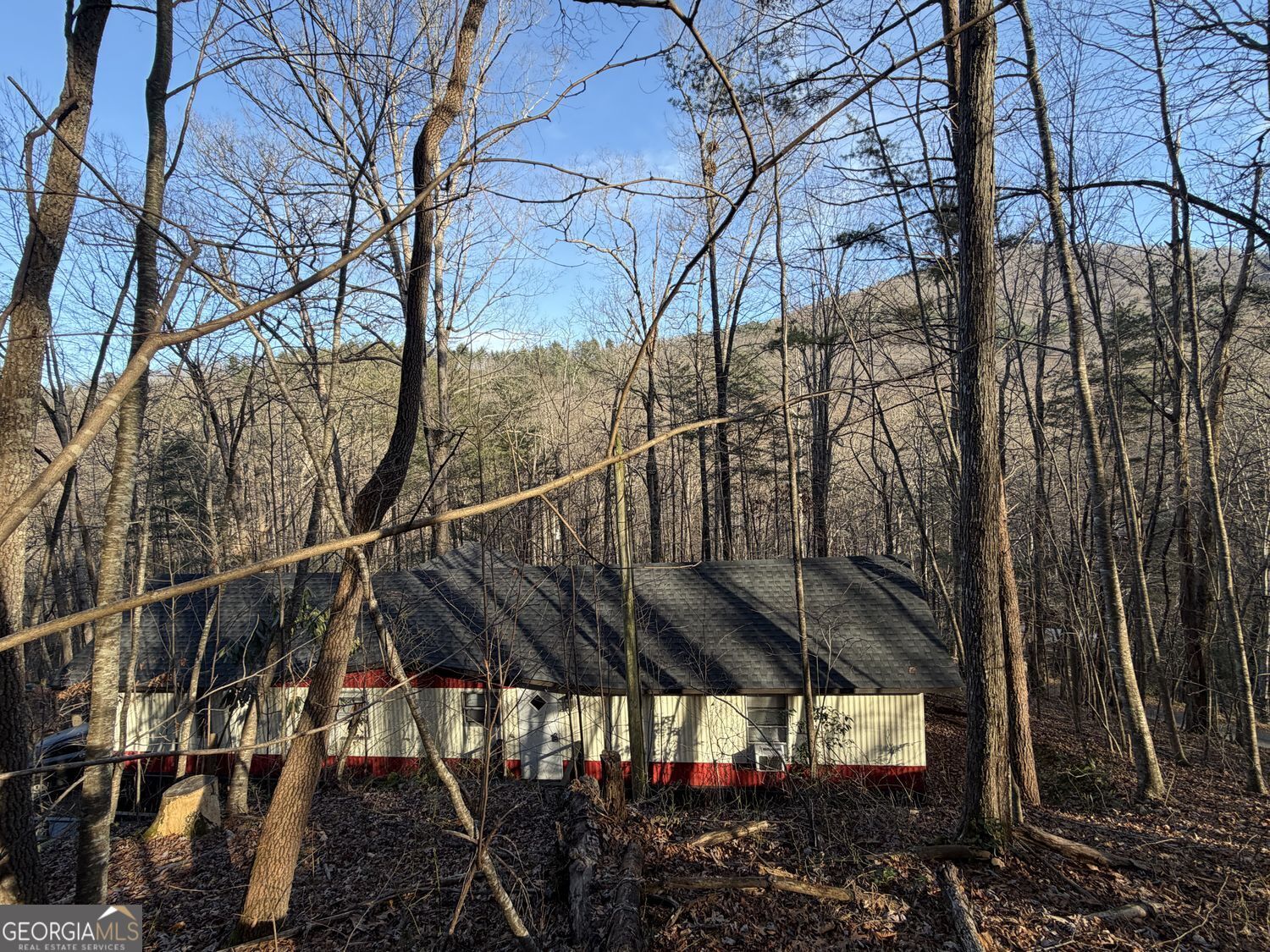 4395 White Oak Drive Hiawassee GA 30546