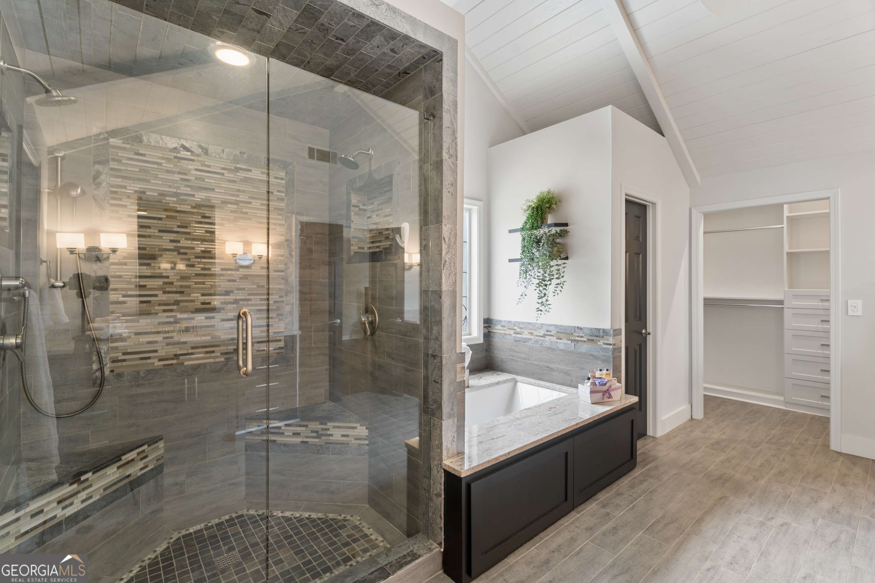 3899 Lake Ruby Lane Suwanee GA 30024