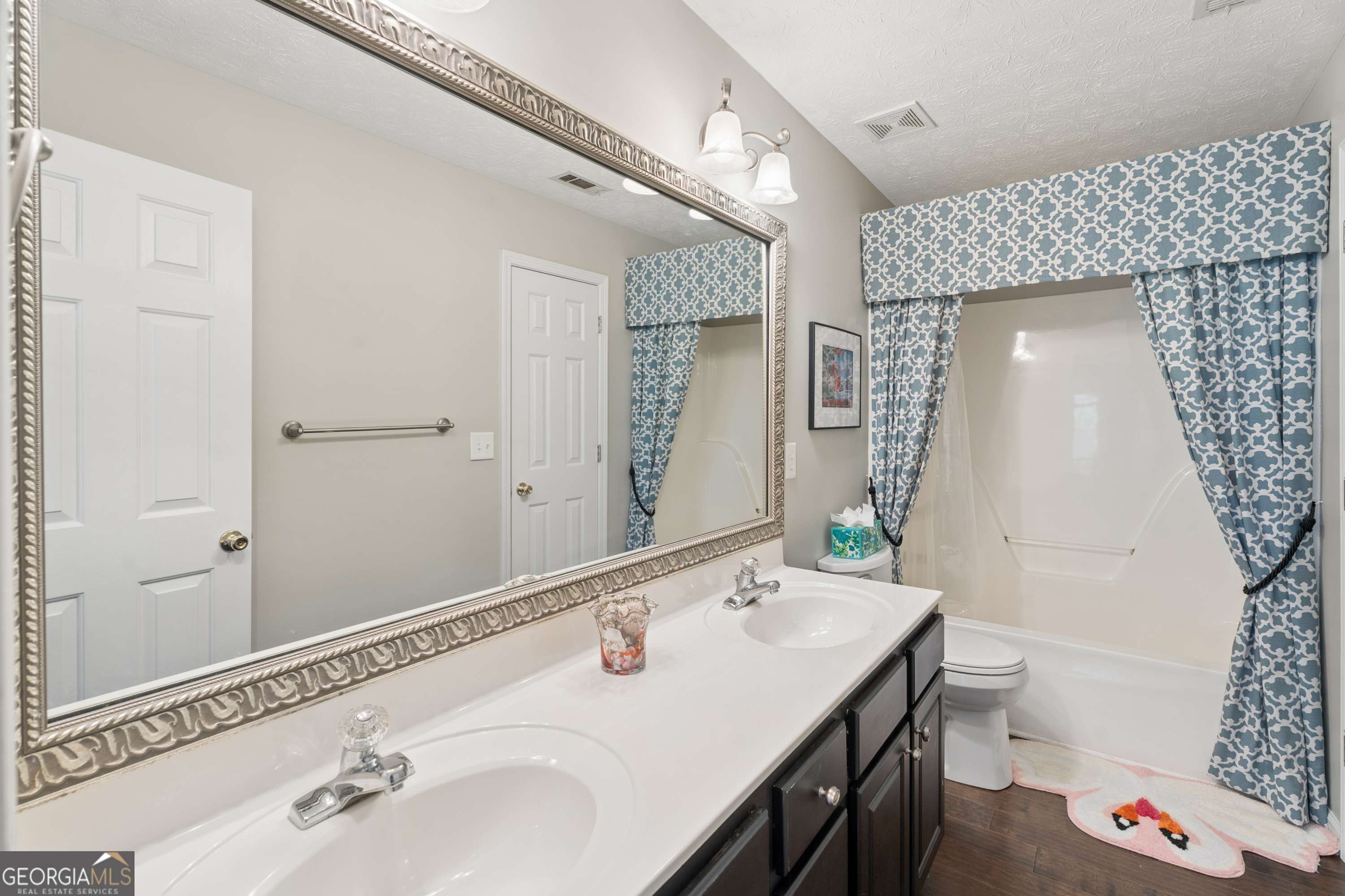 3899 Lake Ruby Lane Suwanee GA 30024