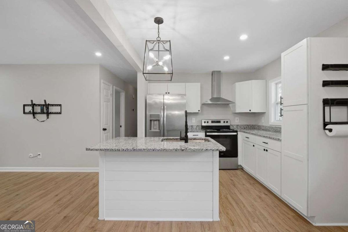 2117 Red Berry Lane SW Marietta GA 30008