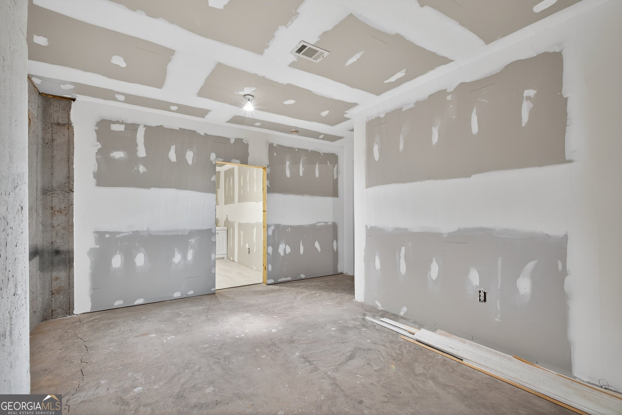 150 Glenn Eagles View Hiram GA 30141