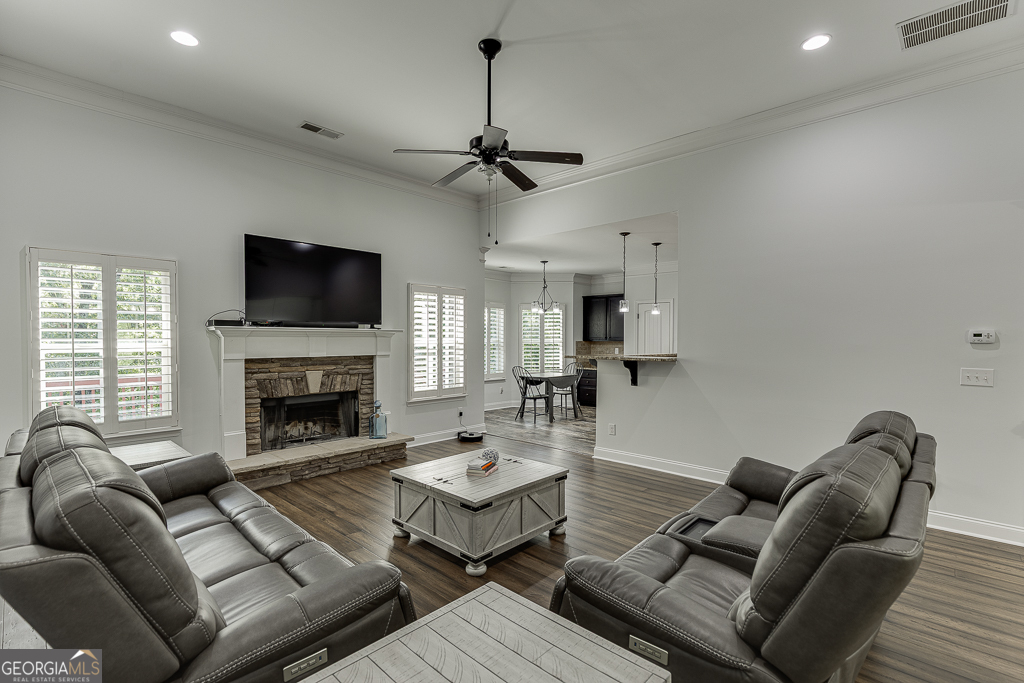 2858 Shadowstone Way Winder GA 30680