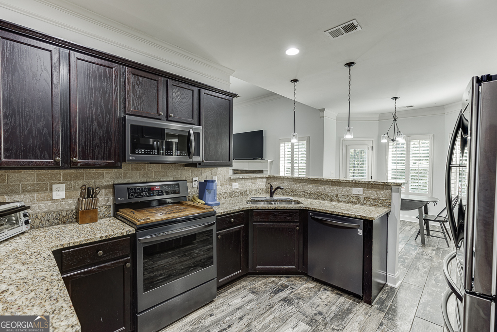 2858 Shadowstone Way Winder GA 30680