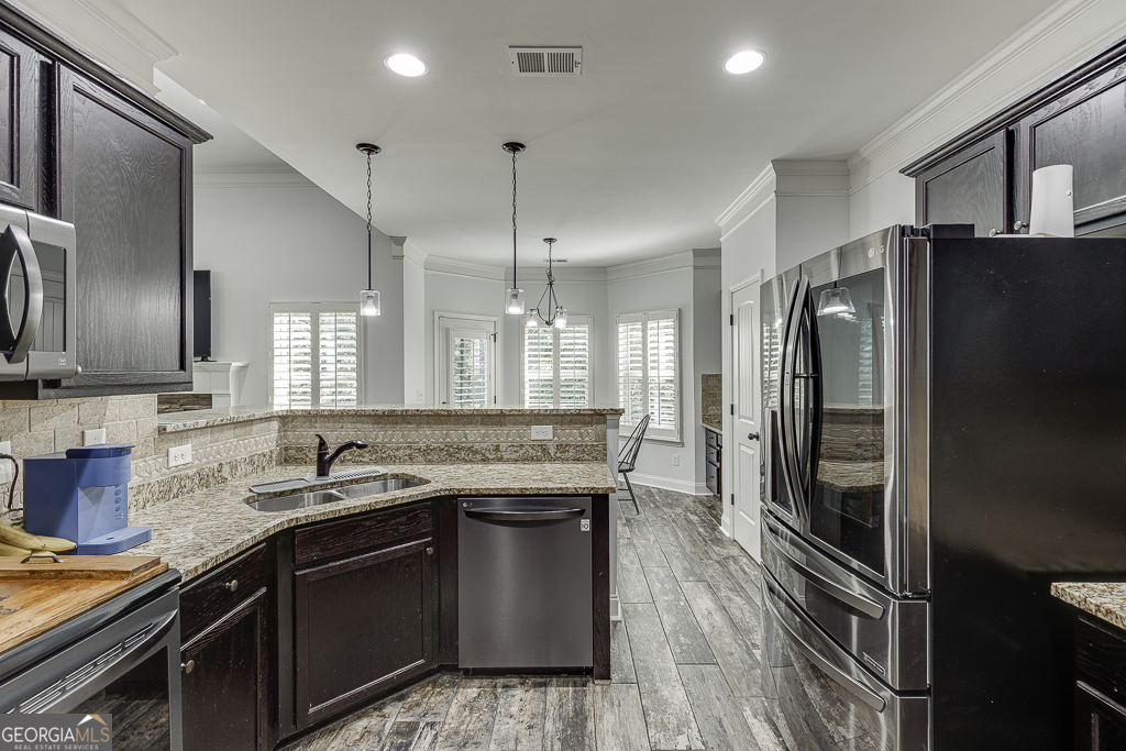 2858 Shadowstone Way Winder GA 30680