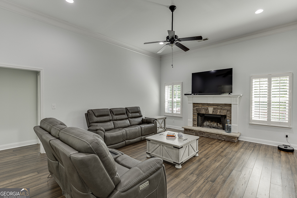 2858 Shadowstone Way Winder GA 30680