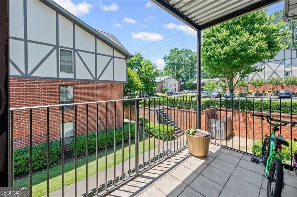6851 Roswell Road Atlanta GA 30328