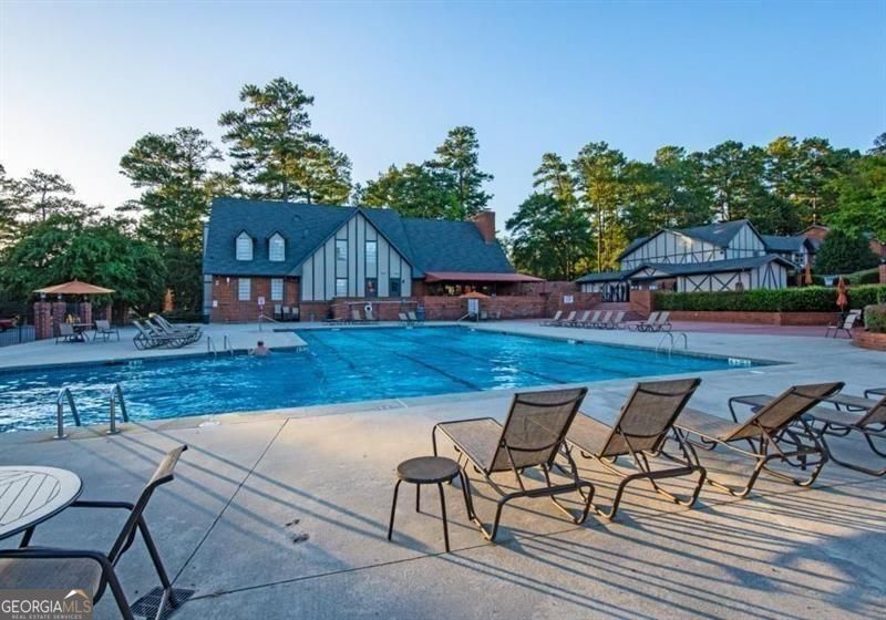 6851 Roswell Road Atlanta GA 30328